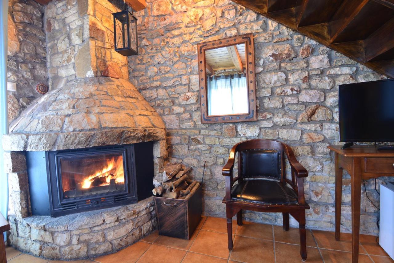 Georgio'S V Chalet Kalavrita Eksteriør billede